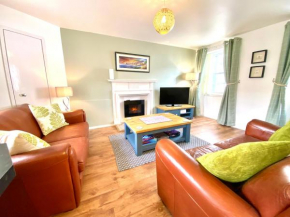 Cosy, Modern 2 Bedroom Apartment in the Centre of Inveraray